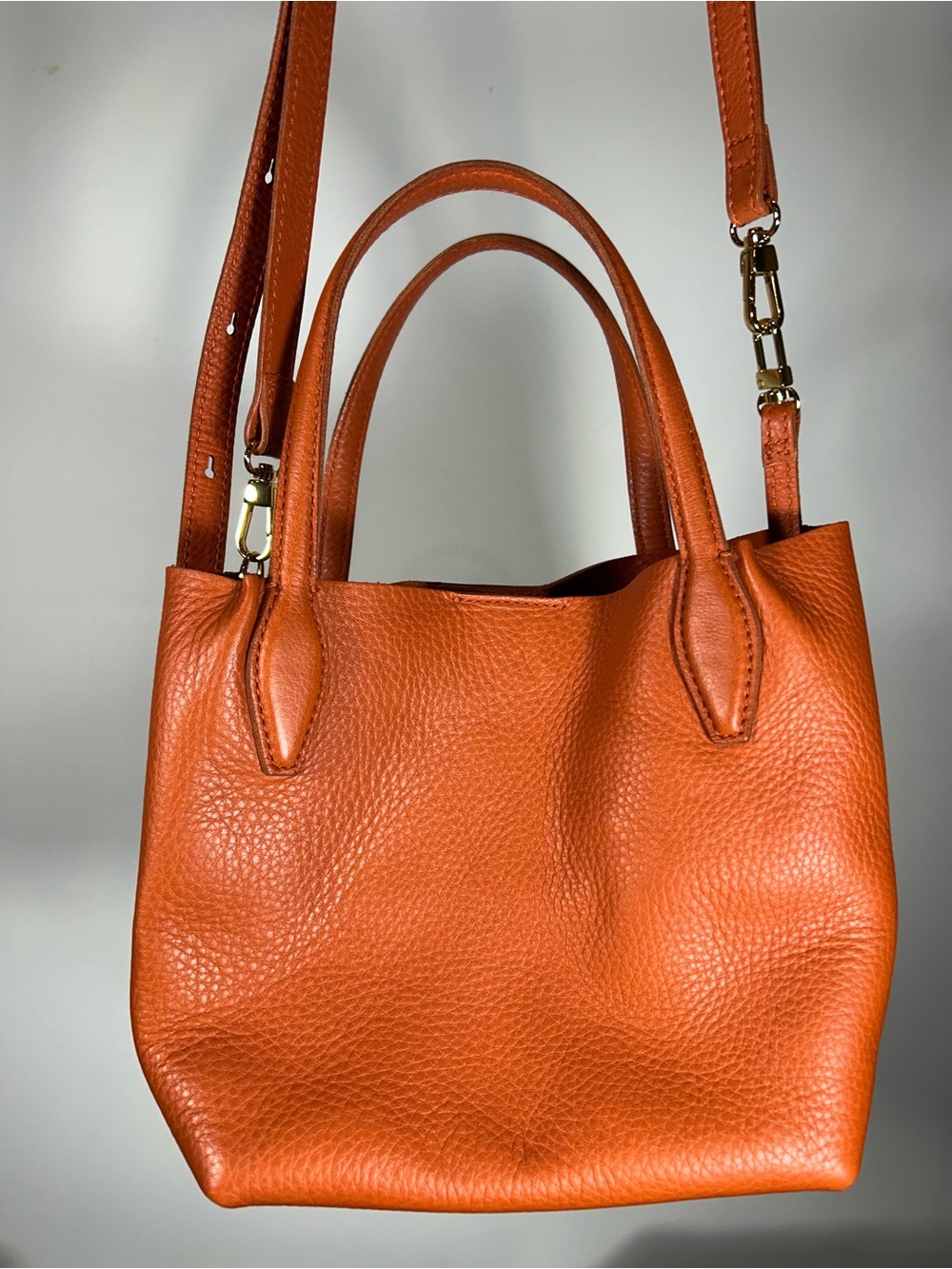 Madewell Crossbody Mini Shopper Tote in Orange Pebble Leather